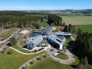 Luokittelematon kuva, 5 kautta 32, painike