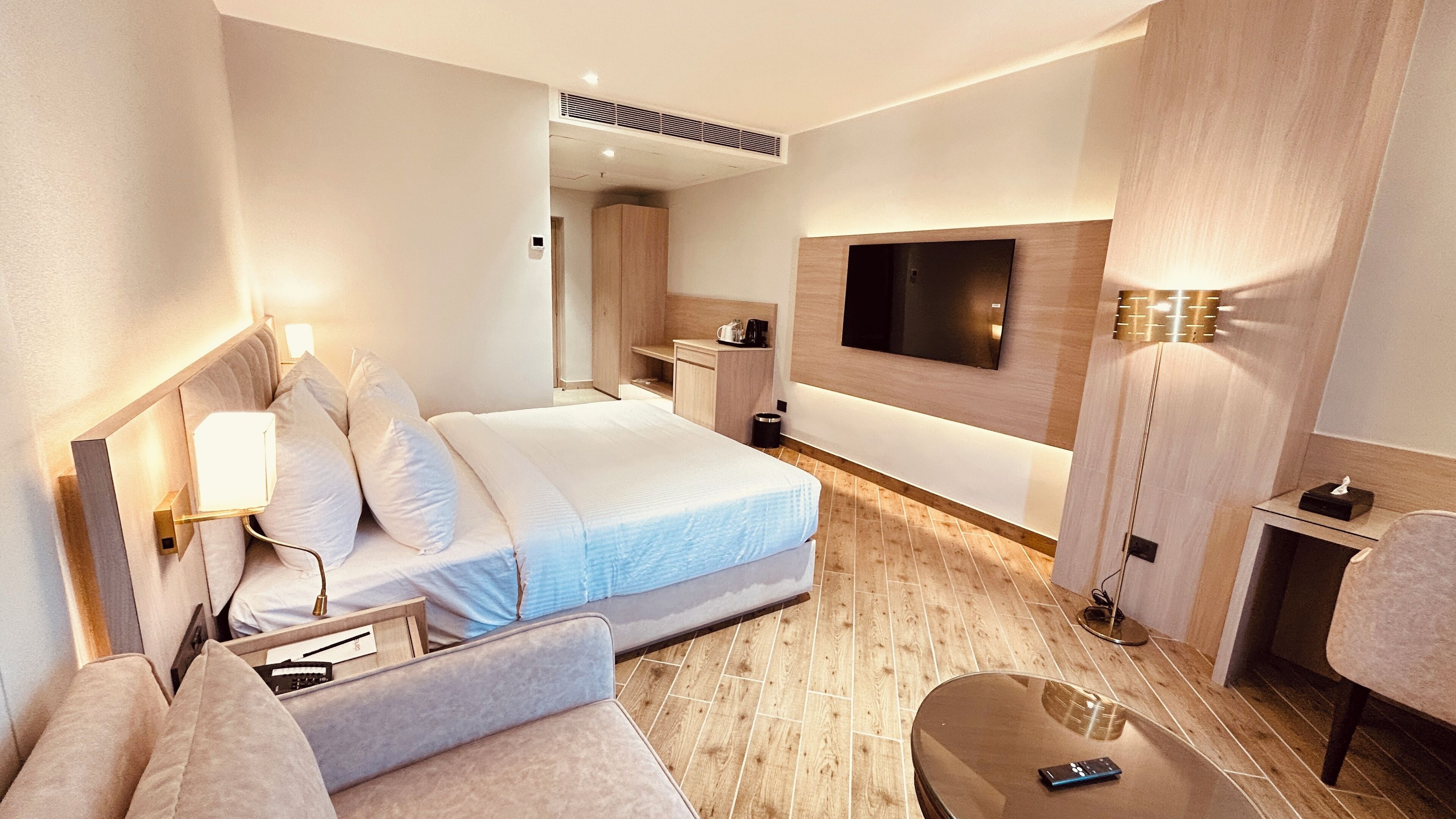 In-room safe, iron/ironing board, free WiFi