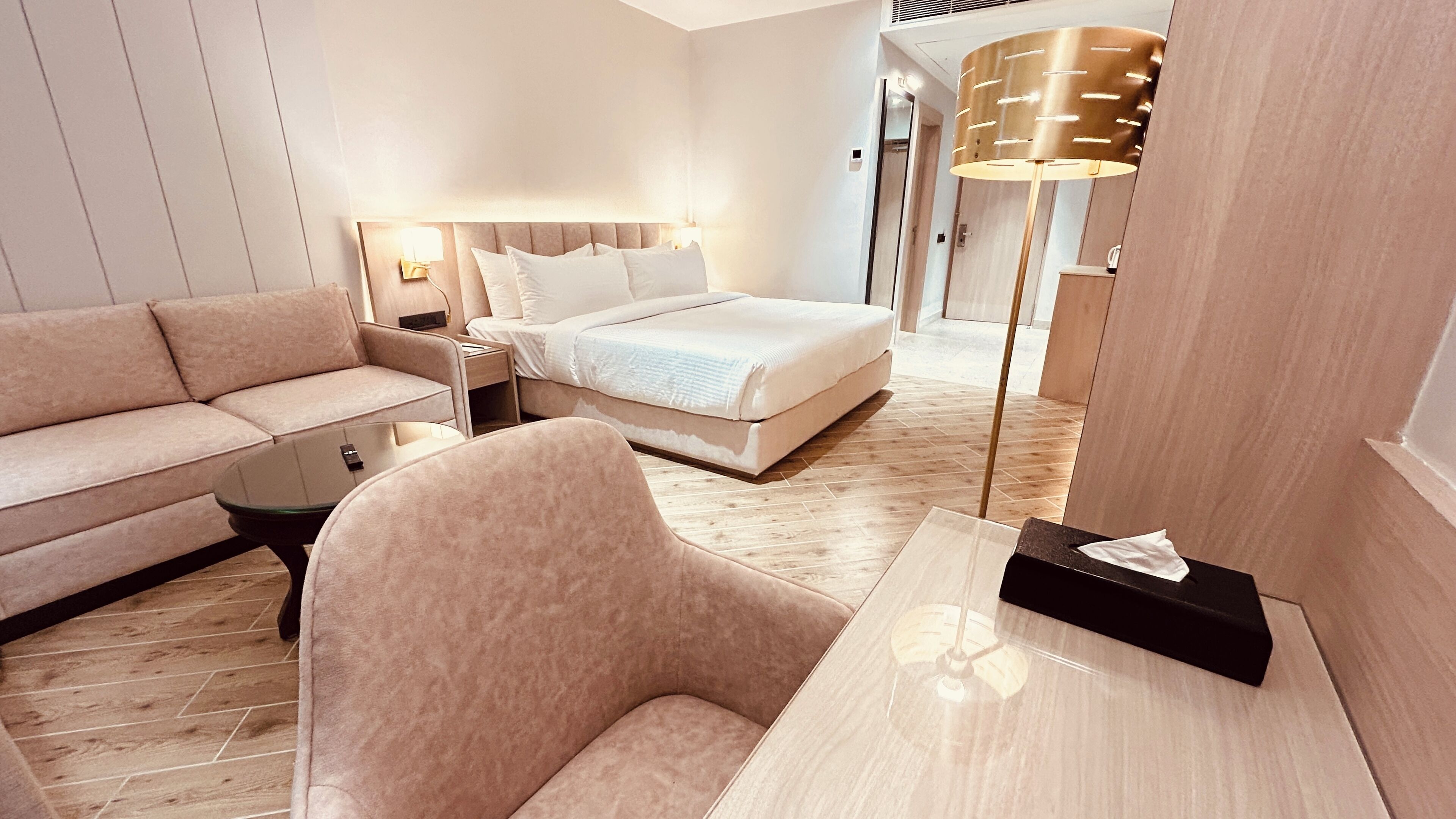 In-room safe, iron/ironing board, free WiFi