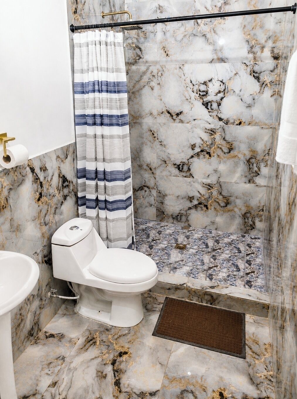 Shower, towels, soap, shampoo