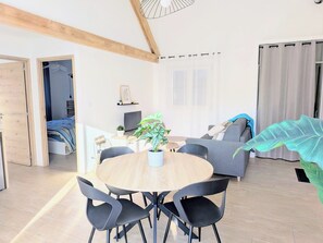 Nicht klassifiziertes Bild, 3 von 12, Schaltfläche