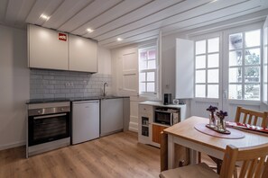 Nicht klassifiziertes Bild, 3 von 9, Schaltfläche