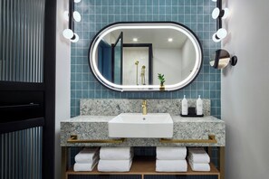 Shower, hair dryer, bathrobes, towels - The Balladeer Hotel, Mount Airy, a Tribute Portfolio Hotel (Mount Airy)