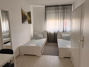 Uklassifisert bilde, 4 av 15, knapp