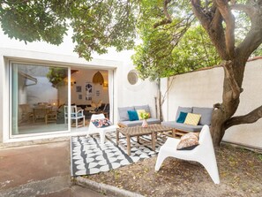 Terrace/patio - In the heart of mimizan plage, maison de l'arbousier 150 meters from the beach (mimizan)