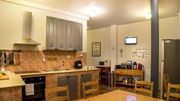 Shared fridge, microwave