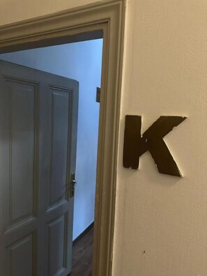 Deluxe Shared Dormitory, Mixed Dorm | Interior - Antique Hostel  (Bucharest)