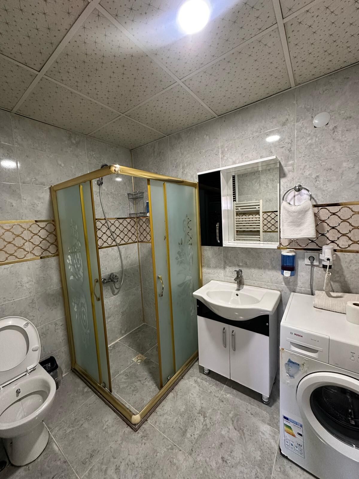 Family Double Room, Mixed Dorm, City View