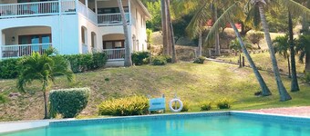 Stunning Seaview 1 Bedroom Villa Escape - Nonsuch Bay resort