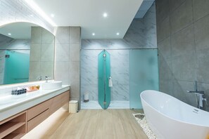 Luxe villa, 5 slaapkamers, privézwembad