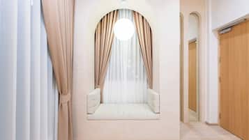 Luxury Villa, 5 Bedrooms, Private Pool | Interior