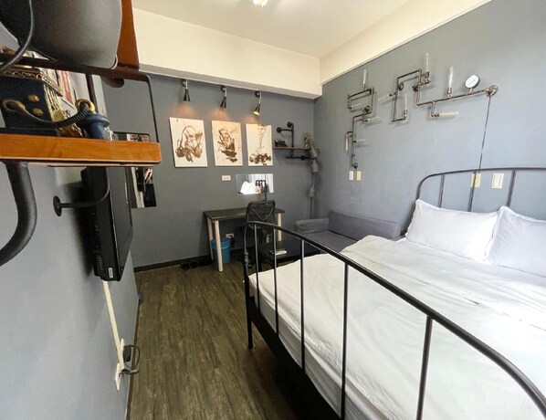 Classic Double Room, City View - Yizhong Street Hiyori Guesthouse (Taichung)