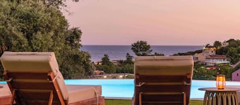 Villa Socrates Gardeno Luxury Sea View Pool Escape