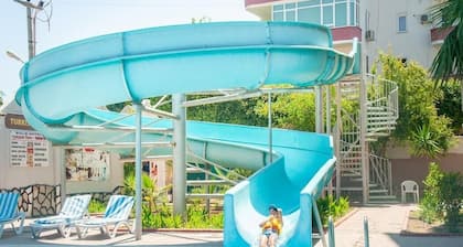 Mariva City Beach Otel