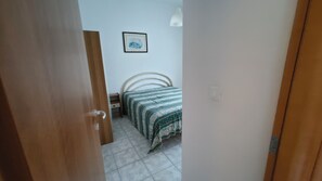 2 bedrooms - Beachside apartment with parking (Rosolina Mare)