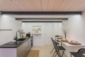 Apartment (1 Bedroom) | Private kitchen - Como Loft & Charme (Como)