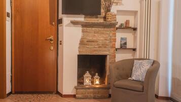 Apartment (1 Bedroom)