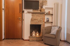 Apartment (1 Bedroom)