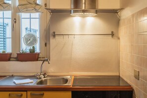 アパートメント (1 Bedroom) | 専用キッチン | 電子レンジ、オーブン、エスプレッソマシン、電気ポット