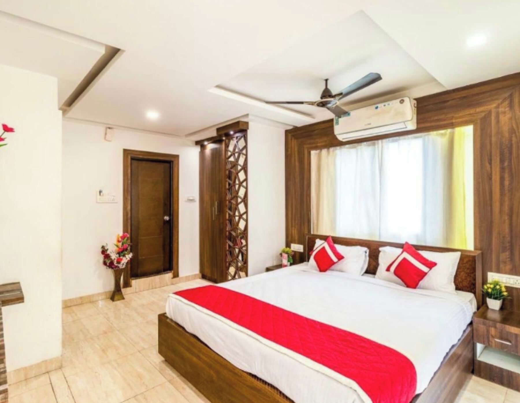 Quarto casal, sacada