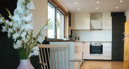 Vacation apartment "Bird's Nest". Close to nature on the Albtrauf. Enjoy your vacation.