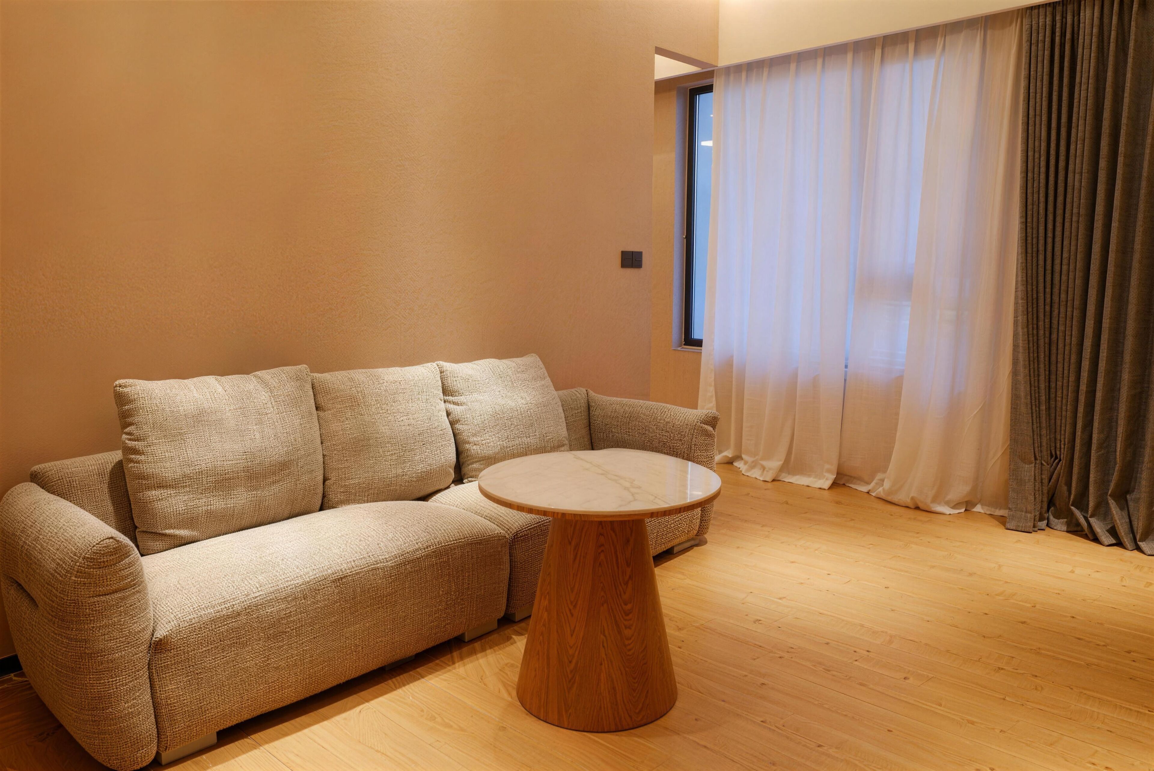 Junior suite, balkon | Woonruimte