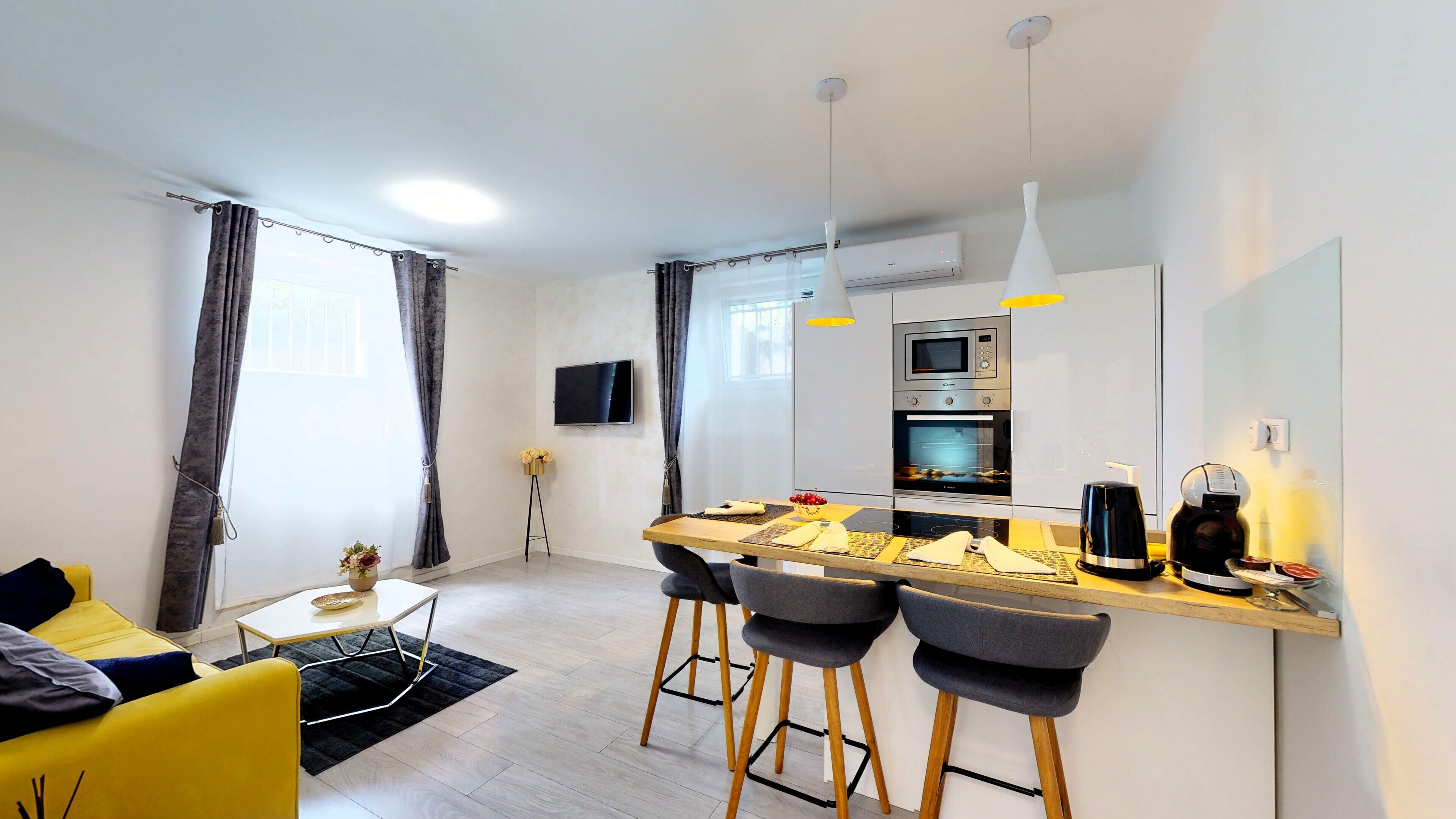 Apartment, 2 Bedrooms | Interior