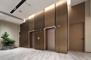 미분류 이미지, 3/10장, 버튼