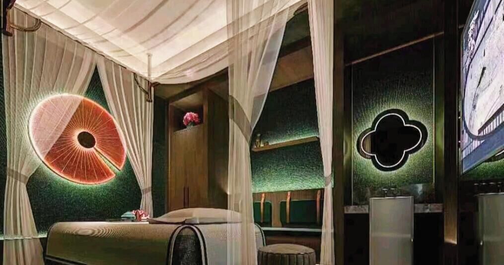 Sauna, body treatments, hydrotherapy, deep-tissue massages