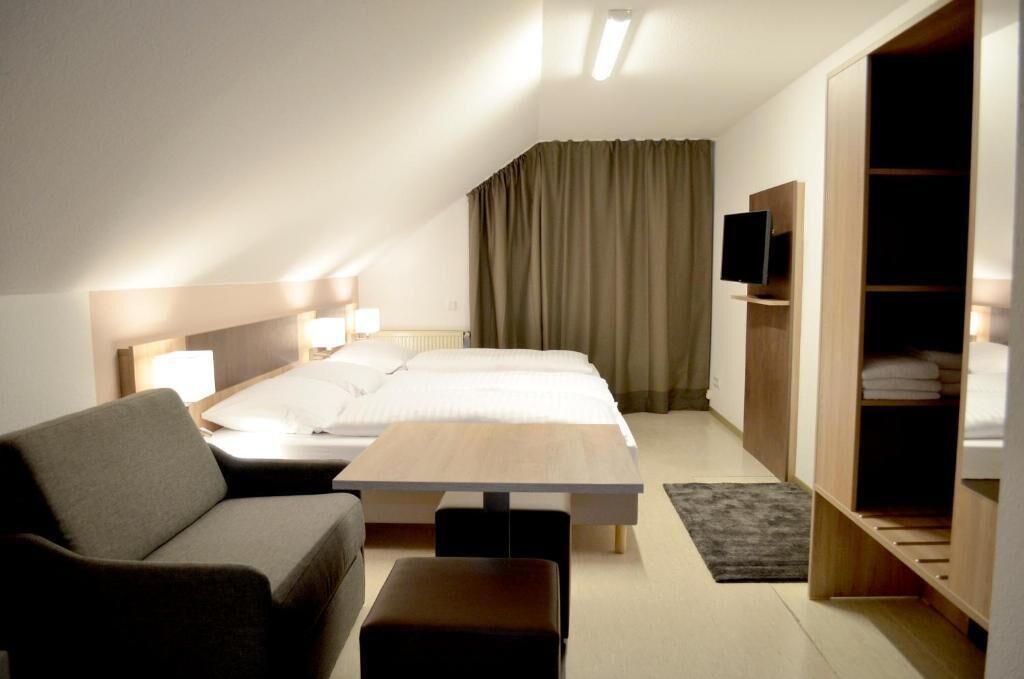 Studio | Verdunkelungsvorhänge, Bügeleisen/Bügelbrett, kostenloses WLAN