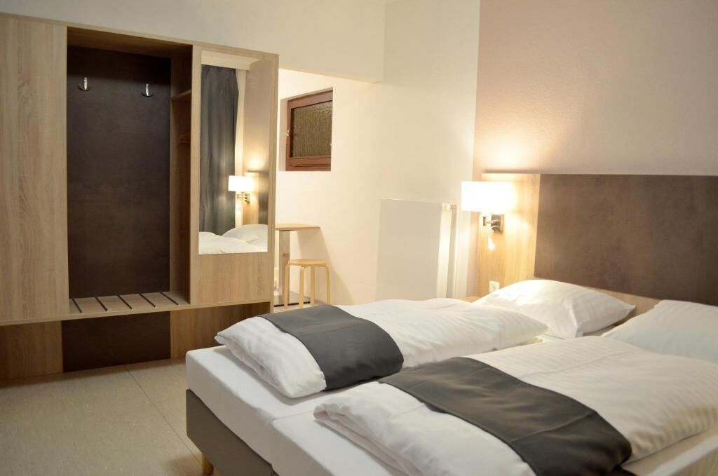 Familien-Suite | Verdunkelungsvorhänge, Bügeleisen/Bügelbrett, kostenloses WLAN