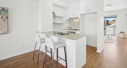 Modern Townhouse in Wright with Mt Stromlo Views