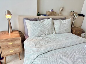 Room - Pond & Sea View, Mactan Strait (Lapu-Lapu)