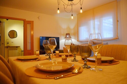 Ojaranzo Apartment with Mountain Views, Wi-Fi, and Air Conditioning