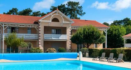 3-room Apartment for 6 People, Roadside