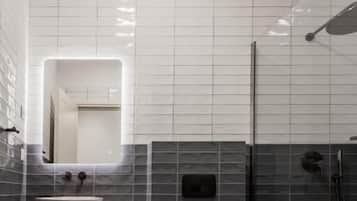 Double Room | Bathroom