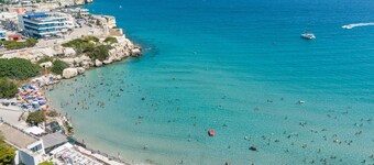 Casa Vacanze 'Zoe A San Foca' with Wi-Fi and Air Conditioning