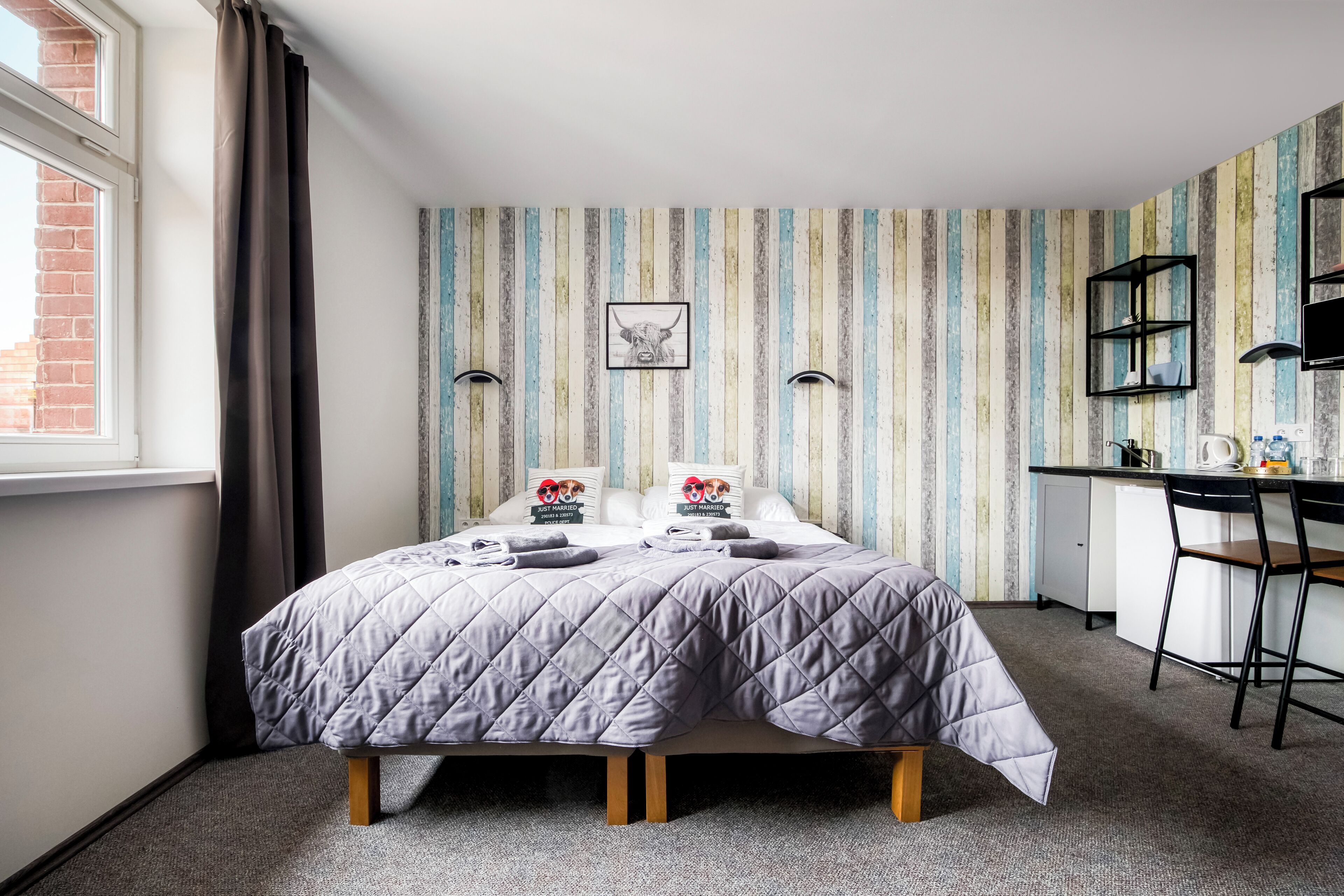 Standard-studiolejlighed - byudsigt | Pengeskab på værelset, skrivebord, strygejern/strygebræt, gratis Wi-Fi