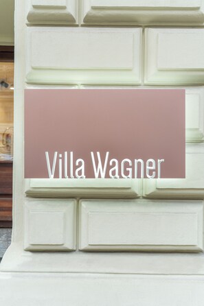 รูปภาพที่ไม่ได้จัดประเภท, 2 จาก 90, ปุ่ม