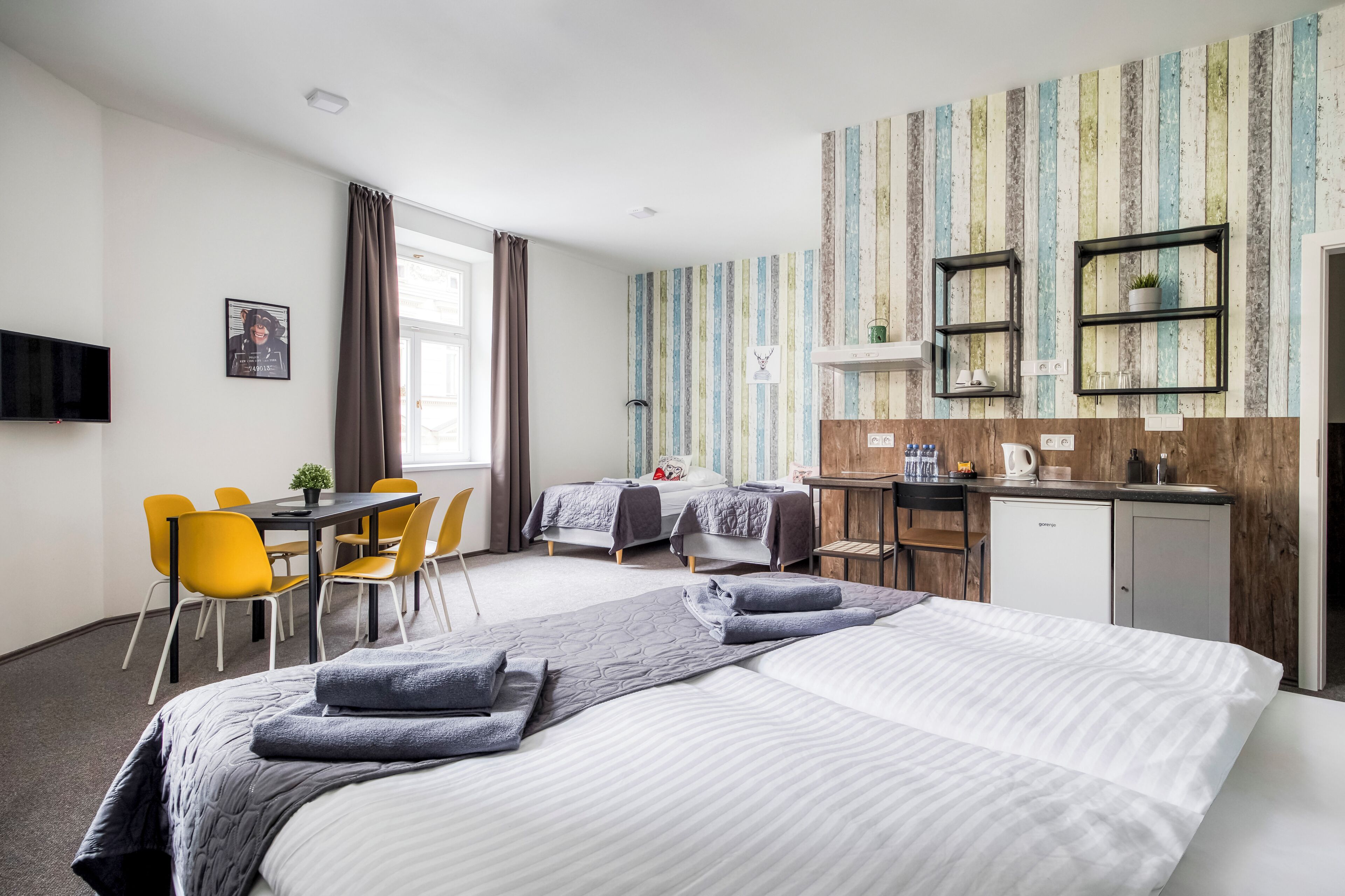 Superior Studio, City View