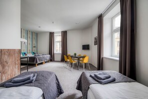 Superior Studio, City View | In-room safe, desk, iron/ironing board, free WiFi - Villa Wagner (Prague)