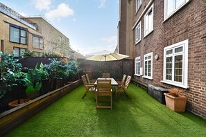 Oklassificerad bild, 4 av 12, knapp