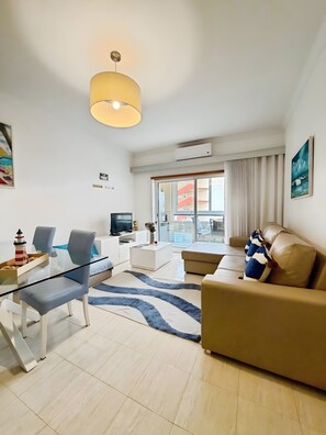 Imagen sin descripción, 5 de 12, botón