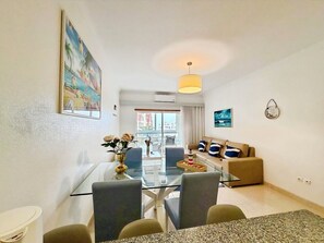 Imagen sin descripción, 4 de 12, botón