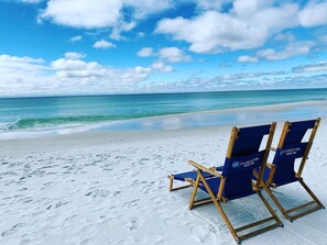 On the beach - SunDestin Gulf-View 1BR Condo | 8th Floor, Indoor/Outdoor Pools, Private Beach Access (Destin)