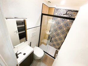 Hair dryer, towels - Agriloft 3 Agave, garden and climate, sea at 50 m (Bordighera)