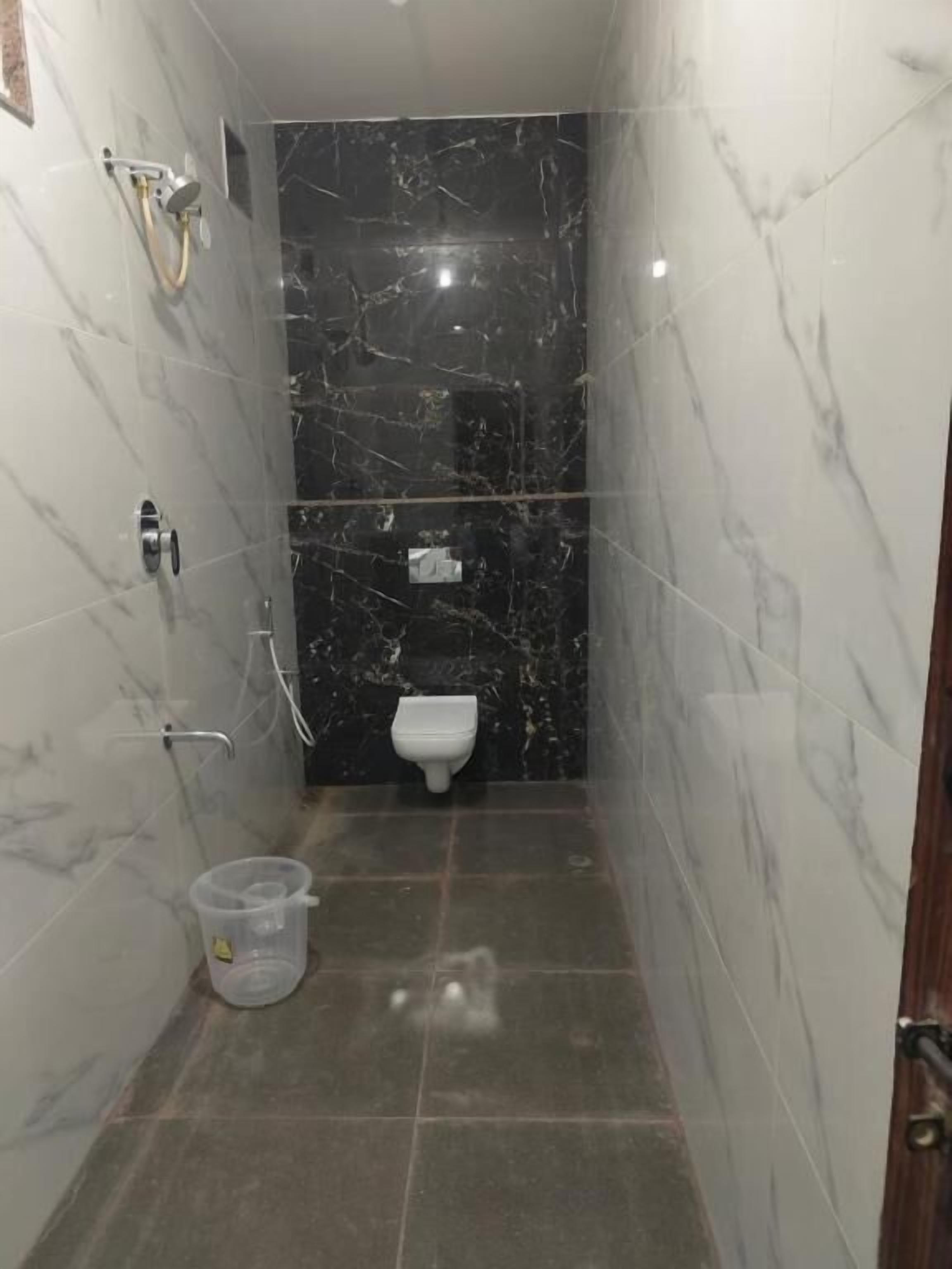 Double Room, Balcony | Bathroom