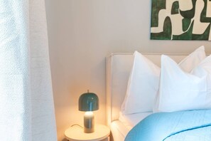 Luokittelematon kuva, 3 kautta 44, painike