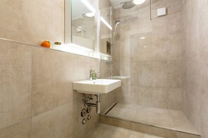 Hair dryer - Family Suite · Familienwohnung mit Rutsche (Zürich)
