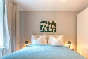 Luokittelematon kuva, 2 kautta 44, painike